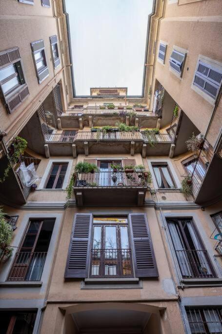 Esclusivo 60Mq In Centro Citta Apartamento Milão Exterior foto